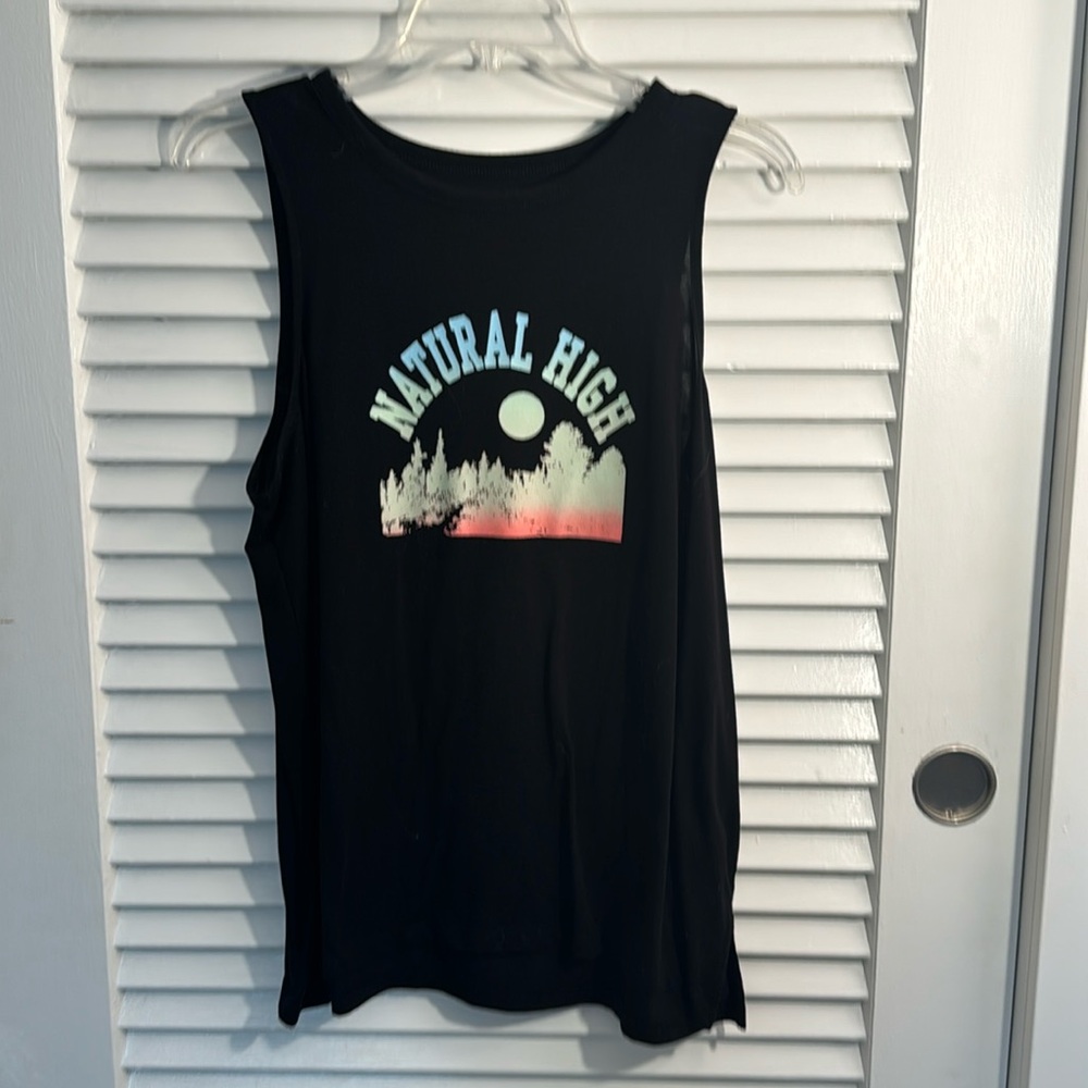 Old Navy Ultralite Active Tank Top, size M - Picture 1 of 3